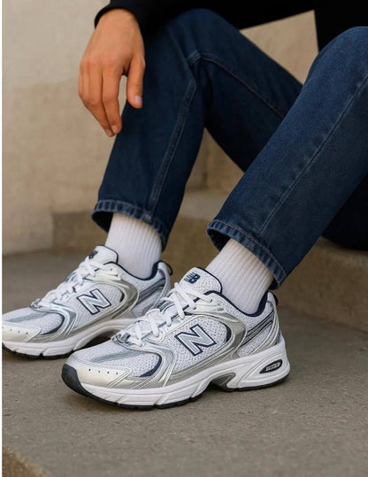 New Balance 740 Navy White ，
Size 36-45 ，
180 dhs🪙🌨️

Zain18
♥️♥️♥️