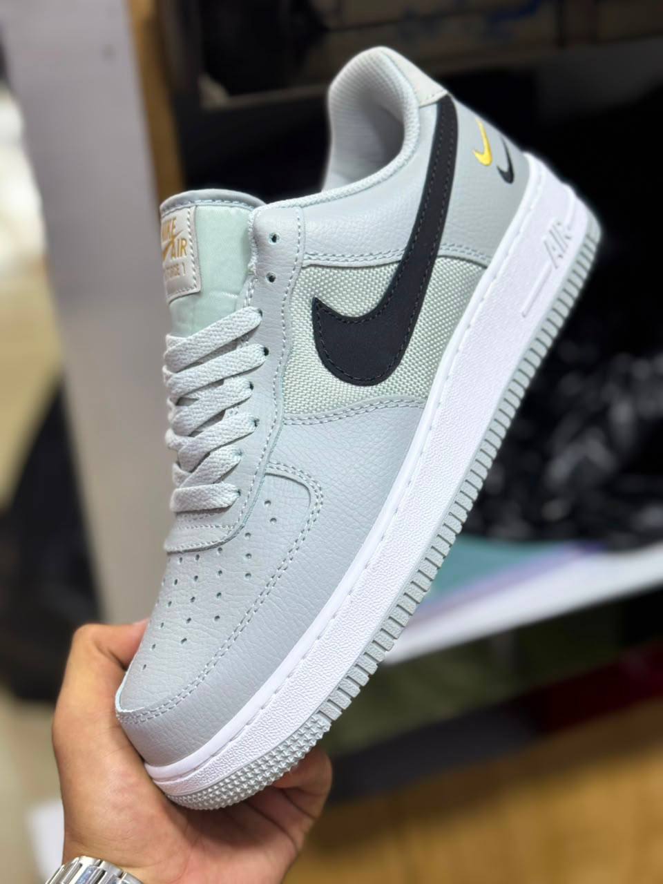 Air force

40 to 45 

For Price 👇 WhatsApp✅
0568585901 
0507557372
0552275751 Owner Zain 👌

Zain27
♥️♥️♥️