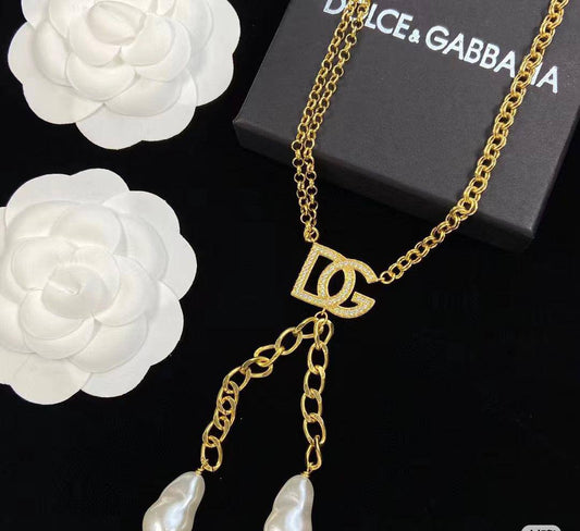 DOCE &GABANA
Full set 
Master 💕
95 dhs🪙💕

Zain263
♥️♥️♥️