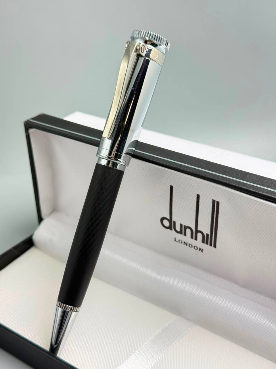 Pens
60 dhs✅

Zain182
♥️♥️♥️