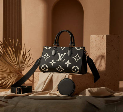 LV
ᴇᴀsᴛ ᴡᴇsᴛ ᴏɴ ᴛʜᴇ ɢᴏ
ᴡɪᴛʜ ᴄᴏɪɴ ᴘᴜʀsᴇ
ʜᴀs ᴀ ᴛʀɪᴍ ʙᴇʟᴛ sᴛʀᴀᴘ
ɢᴏʟᴅ ʜᴀʀᴅᴡᴀʀᴇ
ᴍᴏɴᴏɢʀᴀᴍ ʟᴇᴀᴛʜᴇʀ
sɪᴢᴇ : 23 x 13 x 10 cm
ᴡɪᴛʜ BOX
🎁🎁🎁

115 dhs✅

Zain31
♥️♥️♥️