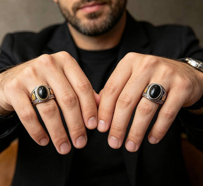 Ring
Men’s 💍 
35 dhs✅
With normal box 📦

Zain263
♥️♥️♥️