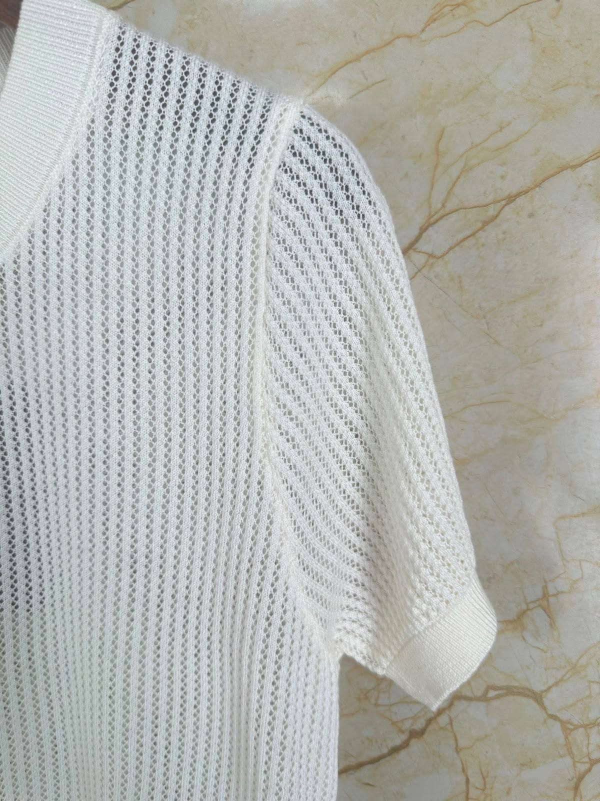 LORO PIANA

Women’s Tshirt
Master Quality 

SML
350 dhs🇦🇪🇦🇪🇦🇪

Zain276
♥️♥️♥️