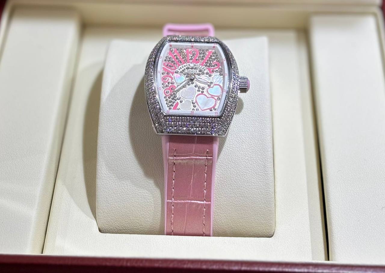 FRANCK MULLER 
_*WOMEN*_
_MASTER QUALITY_

380 dhs🇦🇪
___WITH BOX_____❒
🎁🎁🎁

Zain108
♥️♥️♥️