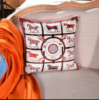 Master 
Pillowcases 
Size 45*45 
50 dhs❣️

Zain99
♥️♥️♥️