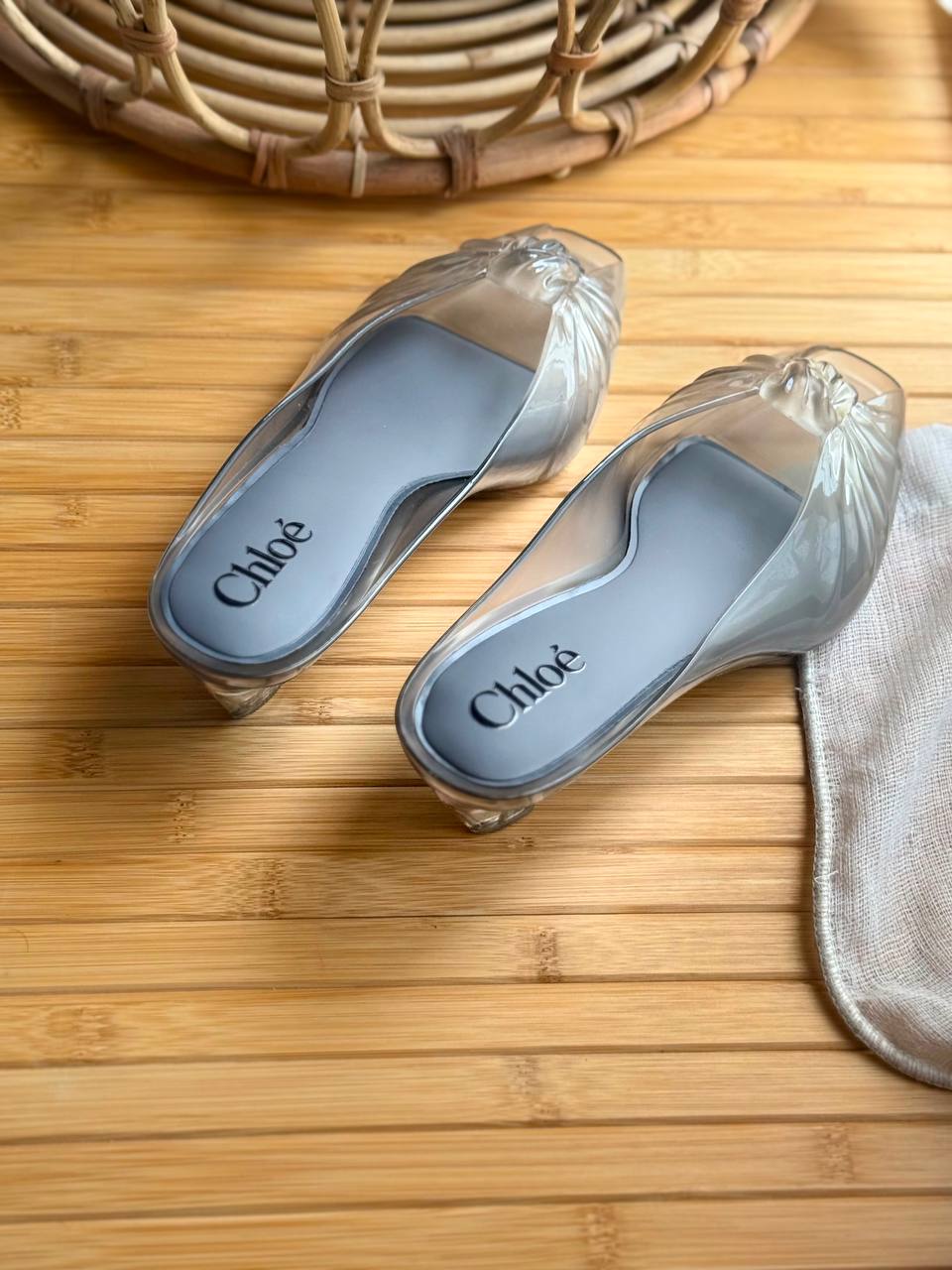 Chloe  - 𝗝𝗲𝗹𝗹𝘆 𝗧𝗣𝗨 𝗺𝘂𝗹𝗲𝘀
AA Quality
𝗦𝗶𝘇𝗲: 𝟯𝟲 𝘁𝗼𝗼 𝟰𝟭 
450 dhs🇦🇪🇦🇪

Zain303
♥️♥️♥️