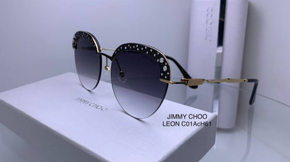 Lacoste 💥*
Sunglasses 🕶️ 
good quality 💯
With master box 🗃️ 
50 dhs💓

Zain273
♥️♥️♥️