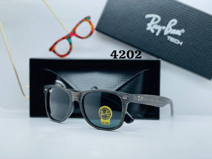 LV - Ray Ban 
55 dhs✅

Zain29
♥️♥️♥️