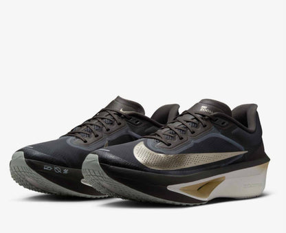 Nike zoom

40 TO 45 
190 dhs🇦🇪🇦🇪

Zain183
♥️♥️♥️