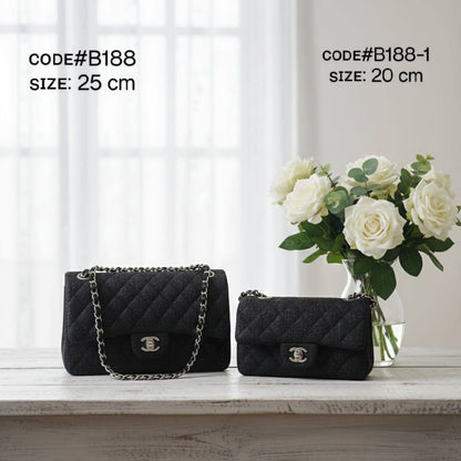 CHANEL ᴄʟᴀssɪᴄ
ᴛᴡᴇᴇᴅs ᴍᴀᴛᴇʀɪᴀʟ
25cm ɪs ᴅᴏᴜʙʟᴇ ғʟᴀᴘ
20cm ɪs sɪɴɢʟᴇ ғʟᴀᴘ
sɪʟᴠᴇʀ ʜᴀʀᴅᴡᴀʀᴇ
ᴡɪᴛʜ ᴄʜᴀɪɴ ʙᴇʟᴛ sᴛʀᴀᴘ
ᴡɪᴛʜ BOX
🎁🎁🎁

sɪᴢᴇ 20 cm ᴘʀɪᴄᴇ: *100 ᴅʜs* 

sɪᴢᴇ 25 cm ᴘʀɪᴄᴇ: *115 ᴅʜs* 

Zain31
♥️♥️♥️