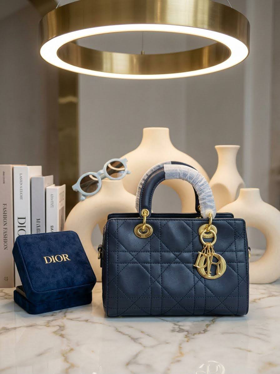 Zain Corner Store copy & master bags shoes & more Valentino - JW PEI - BOTTEGA - D&G - PRADA - PATEK - Chanel - Fendi - Dior - MK - Loro Piana - LV - Aquazzura - Jimmy Choo - Christian Louboutin - Van Cleef - APM - Rolex - Cartier - Hermes - Gucci - Polene - ALO - Coach - Loewe - Adidas - Nike - YSL - QC - POLO - Long Champ - Goyard - Messika - Versace - Chole - Alaia & MORE