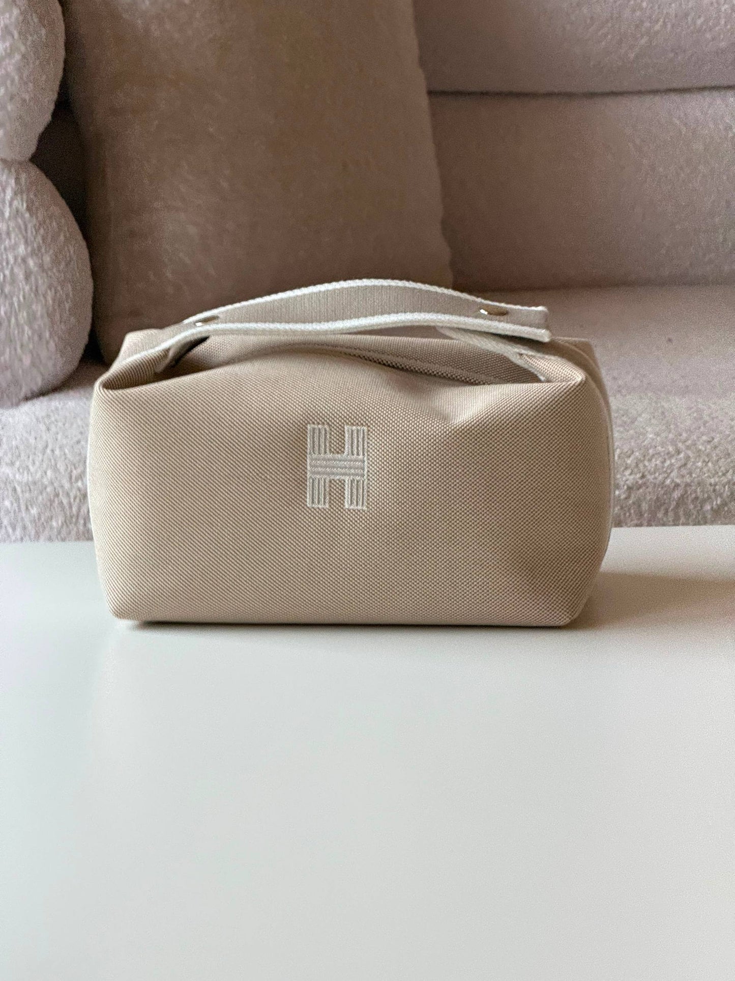 Hermes bride 24cm💕master quality😍with box❤️
290 dhs🇦🇪🇦🇪

Zain52
♥️♥️♥️