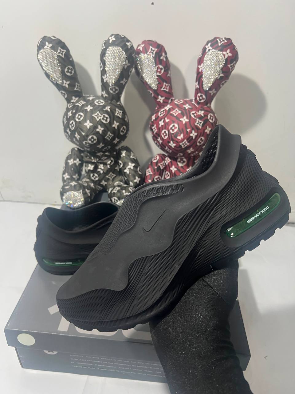 Nike Air Max 1000 Black 🖤
NEW ARRIVALS 🤩
40-45 AVAILABLE 😇
220 dhs🇦🇪🇦🇪

Zain242
♥️♥️♥️