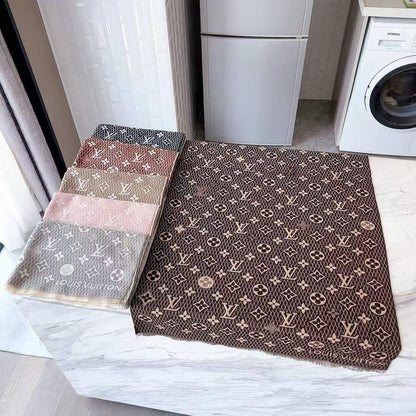 Scarf
45 dhs🪙🌨️

Zain90
♥️♥️♥️