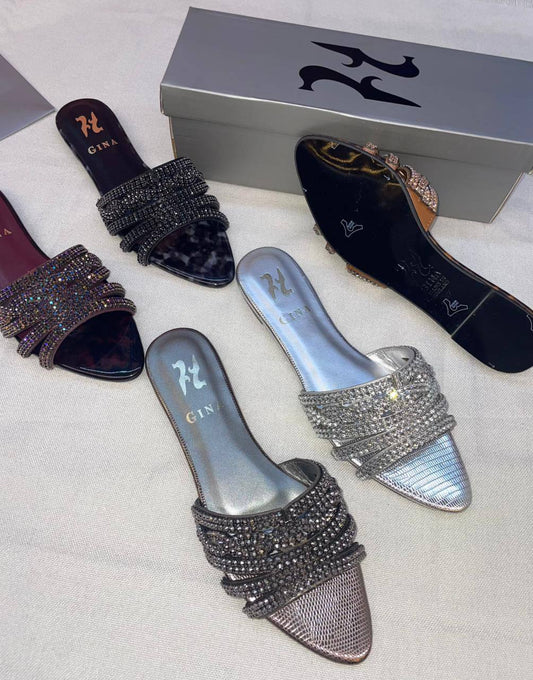 Gina flats 
new arrive 
Size 36-41 available
120 dhs🪙💕

Zain88
♥️♥️♥️
