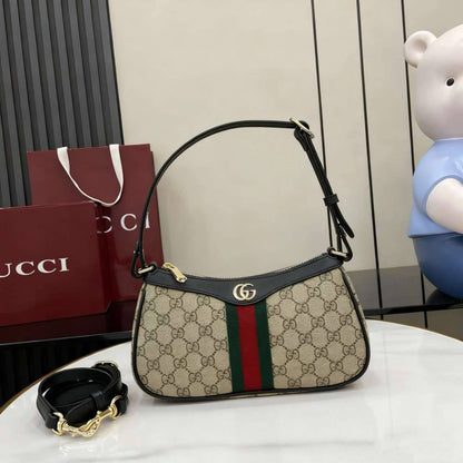 GUCCI 
GOOD QUALITY 

WITH BOX 
🎁🎁🎁

95 dhs✅

Zain39
♥️♥️♥️