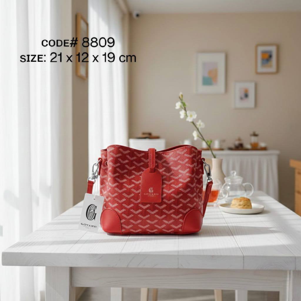 GOYARD ᴘᴇᴛɪᴛᴇ ғʟᴏᴛ ʙᴜᴄᴋᴇᴛ
sʜᴏᴜʟᴅᴇʀ ᴄʀᴏss ʙᴀɢ
ᴡɪᴛʜ 2 ʙᴇʟᴛ sᴛʀᴀᴘ sᴍᴀʟʟ & ʙɪɢ
sɪᴢᴇ : 21 cm

70 dhs🪙🌨️

Zain31
♥️♥️♥️