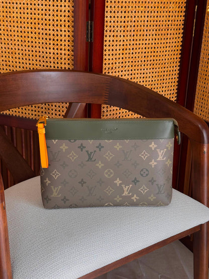 Prada
LV
Dior

For Price 👇 WhatsApp✅
0568585901 
0507557372
0552275751 Owner Zain 👌

Zain284
♥️♥️♥️