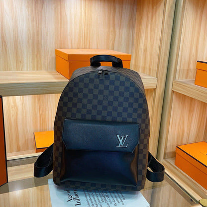 LV
38*28*17 cm
85 dhs❤️

Zain17
♥️♥️♥️