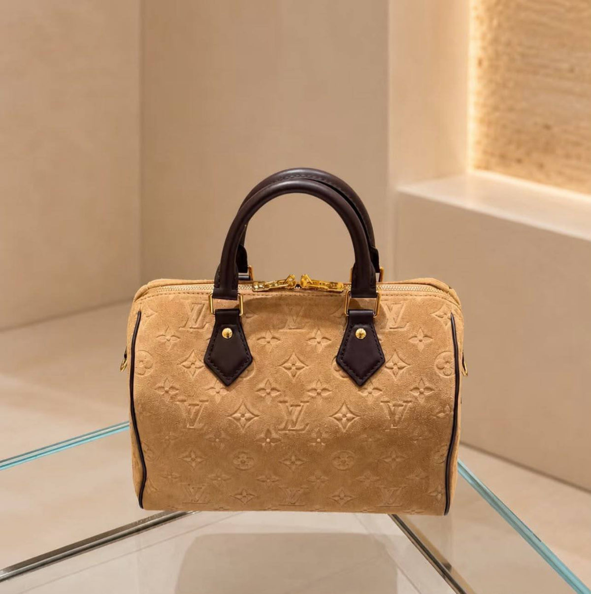 New collection

Lv

280 dhs

Zain244
♥️♥️♥️