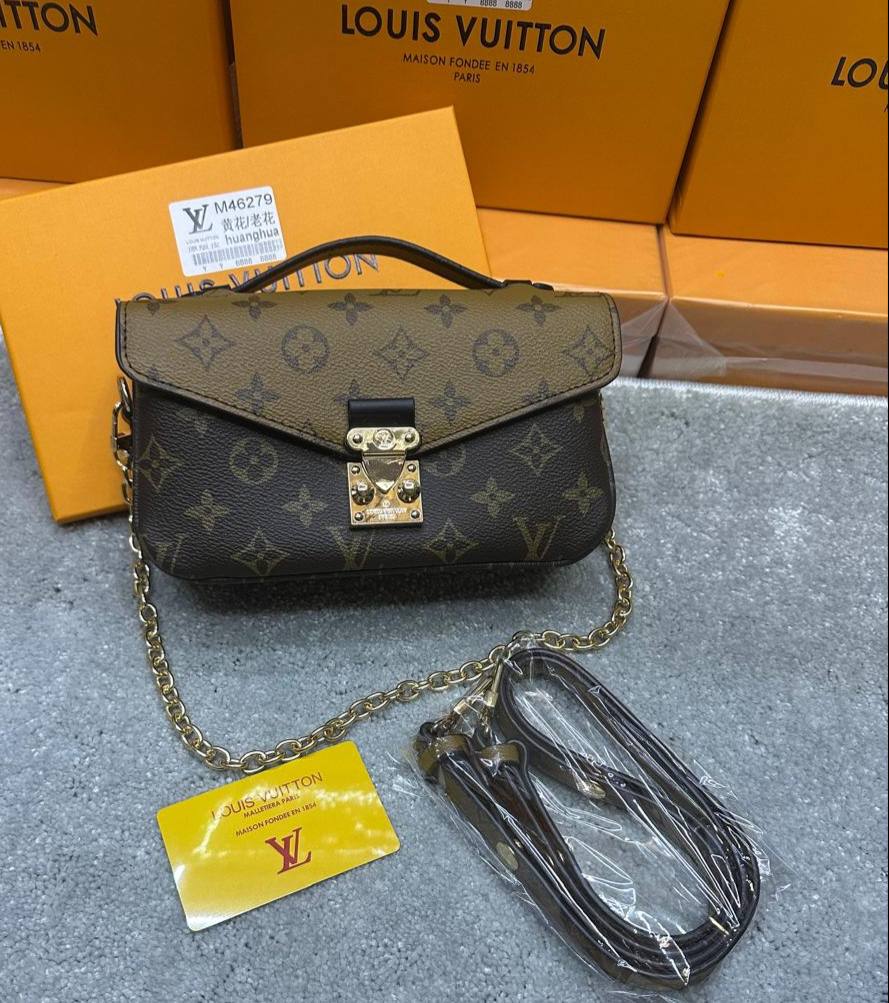 Lv

Withbox

115 dhs🇦🇪🇦🇪

Zain143
♥️♥️♥️