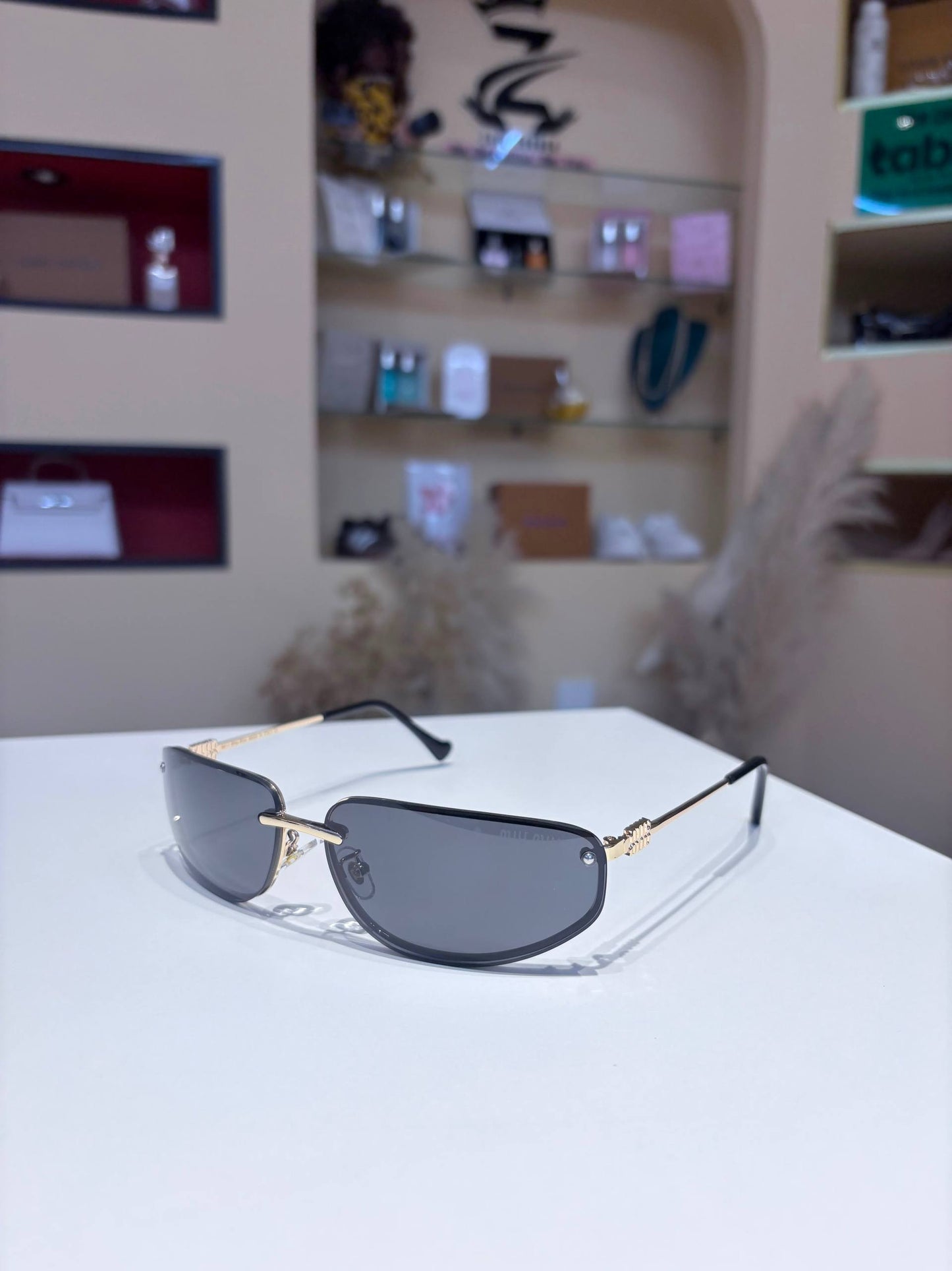 Glasses

55 dhs

Zain216
♥️♥️♥️