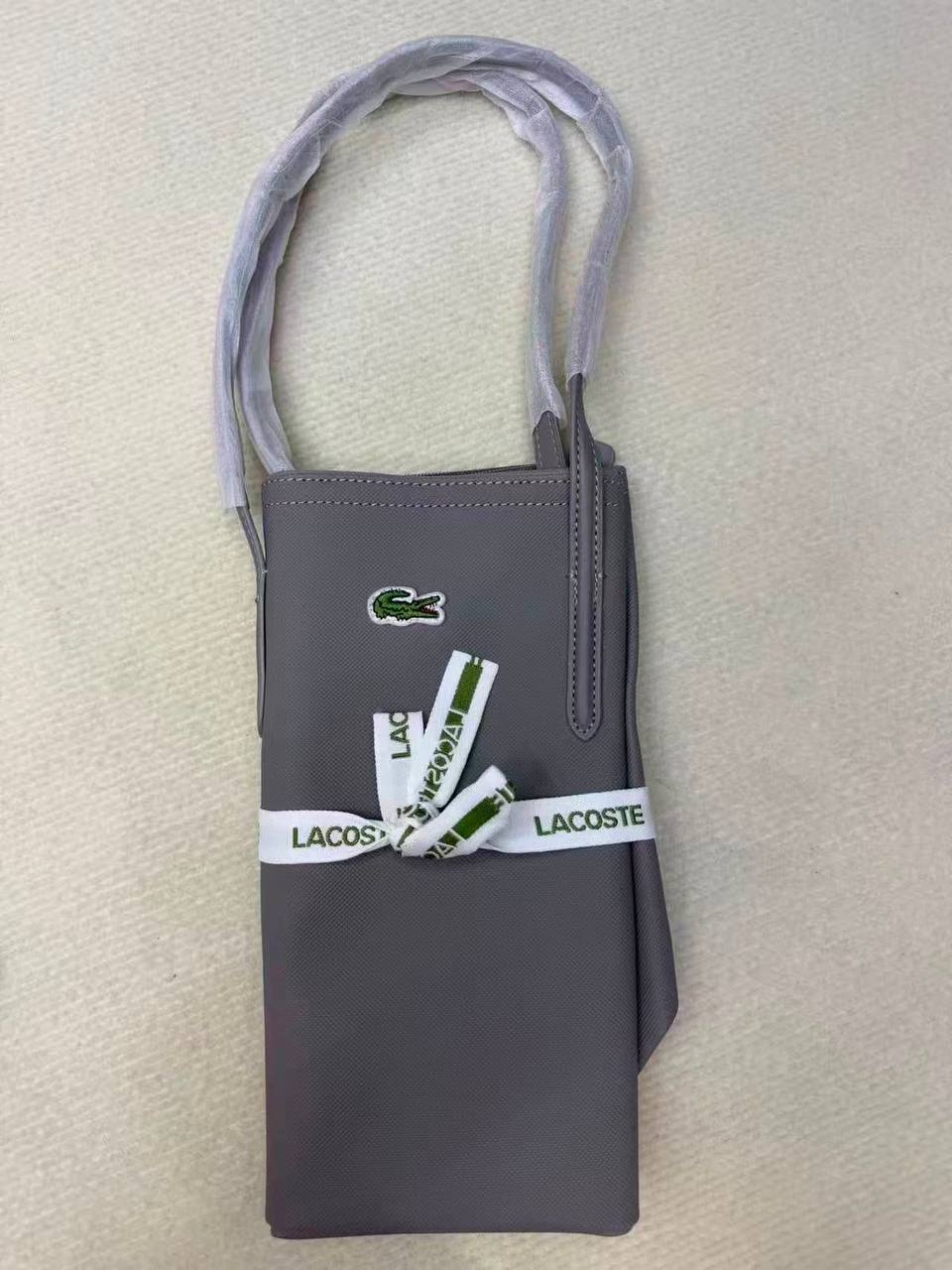 Lacoste
50 dhs🇦🇪🇦🇪

Zain04
♥️♥️♥️