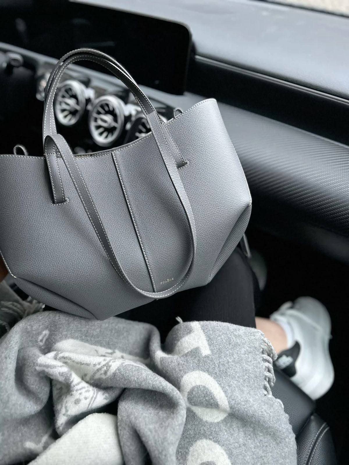 Polene
120 dhs✅

Zain219
♥️♥️♥️