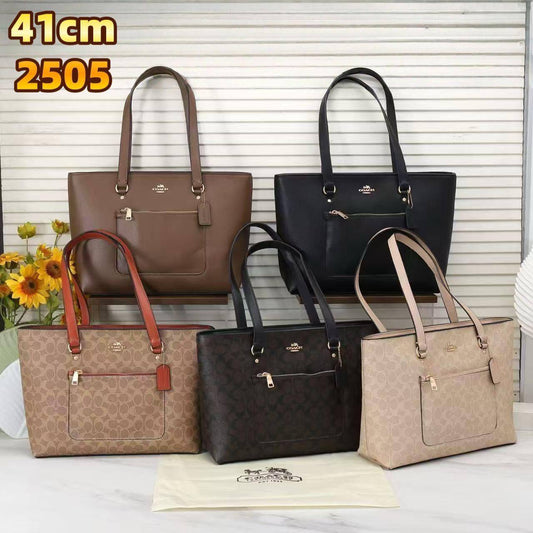 Coach 
high quality 
90 dhs✅

Zain300
♥️♥️♥️