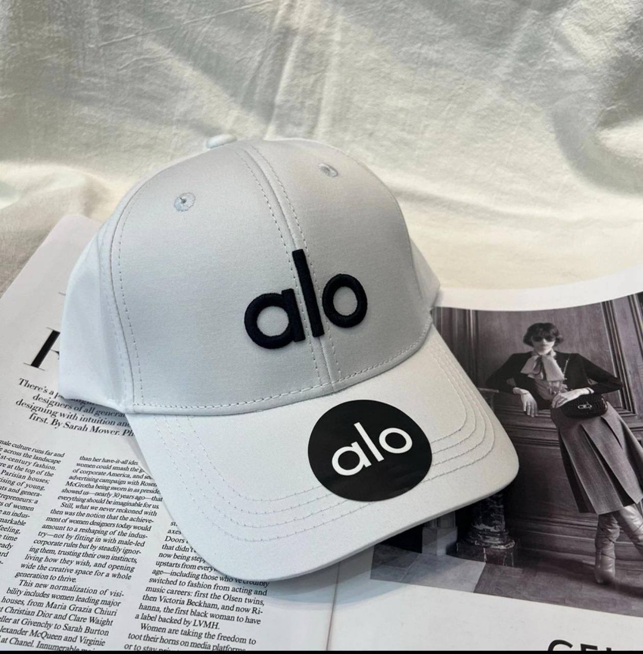 *NEW COLLECTION*

*CAP*

*MASTER QUALITY*

170 dhs🪙💚

Zain202
♥️♥️♥️