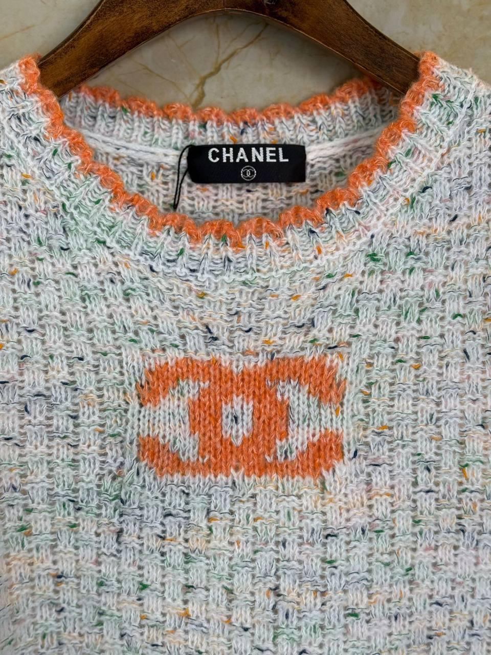 CHANEL
Women’s Knit Top
Master Quality 
SML
240 dhs✅

Zain276
♥️♥️♥️