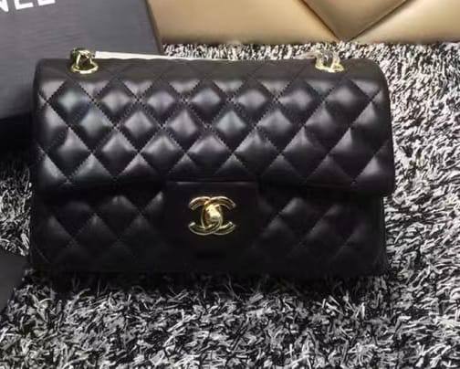Chanel
110 dhs✅
 size 25cm👈

Zain161
♥️♥️♥️