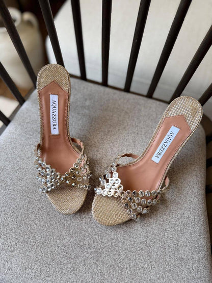 Aquazzura
𝑨𝑨𝑨 𝑸𝑼𝑨𝑳𝑰𝑻𝒀
𝑺𝑰𝒁𝑬 {35 𝒕𝒐 42}
450 dhs✅

Zain81
♥️♥️♥️