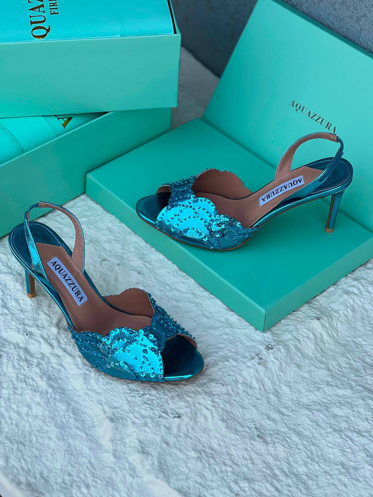 AQUAZZURA 

SIZE 36-41

130 dhs🇦🇪🇦🇪

Zain21
♥️♥️♥️