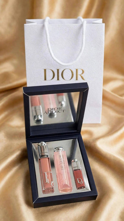 Dior set

Available stoke 

60 dhs🇦🇪
Zain64
♥️♥️♥️