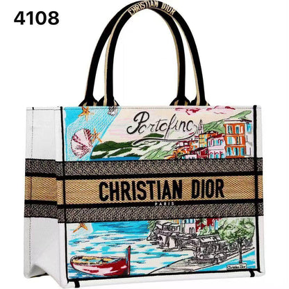DIOR 
GOOD QUALITY 
100 dhs✅

Zain295
♥️♥️♥️