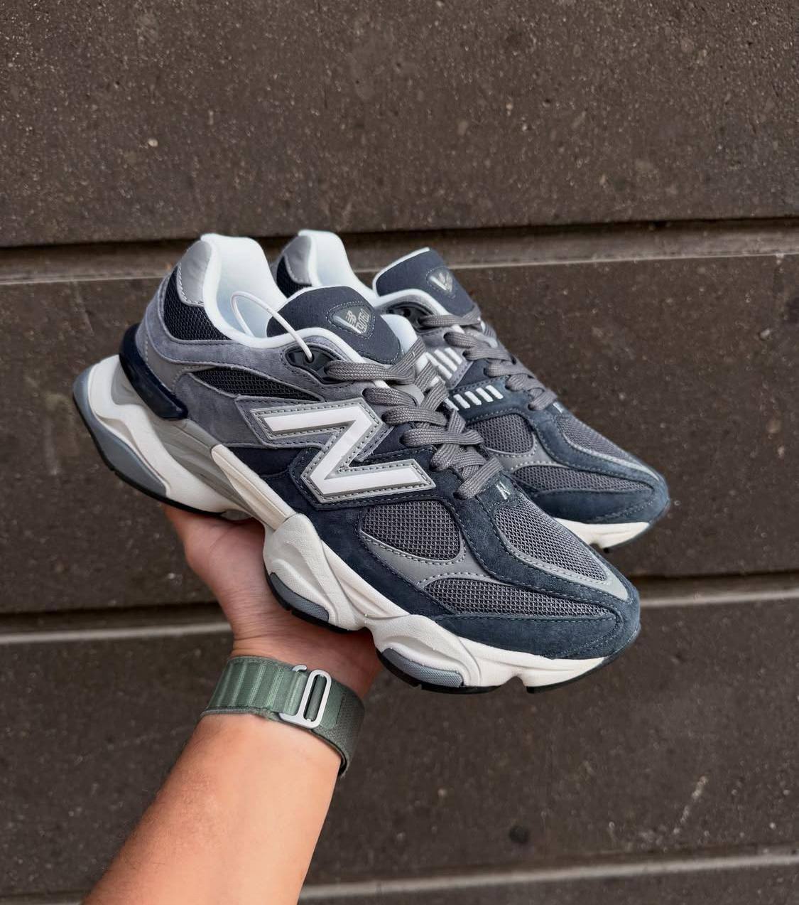 NB
Size 40 to 45 
140 dhs✅

Zain183
♥️♥️♥️