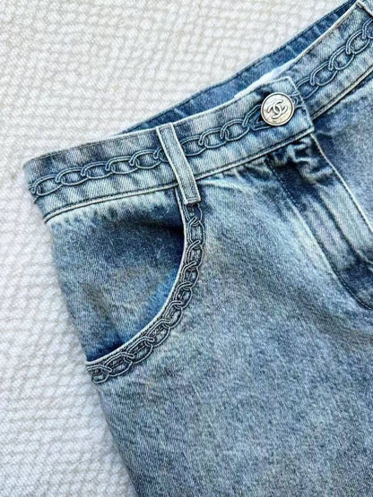 ❤️‍🔥CHANEL NEW❤️‍🔥✨
✨VIP QUALITY 😍✨ 
Size : 34-36-38-40
750 dhs✅

Zain287
♥️♥️♥️