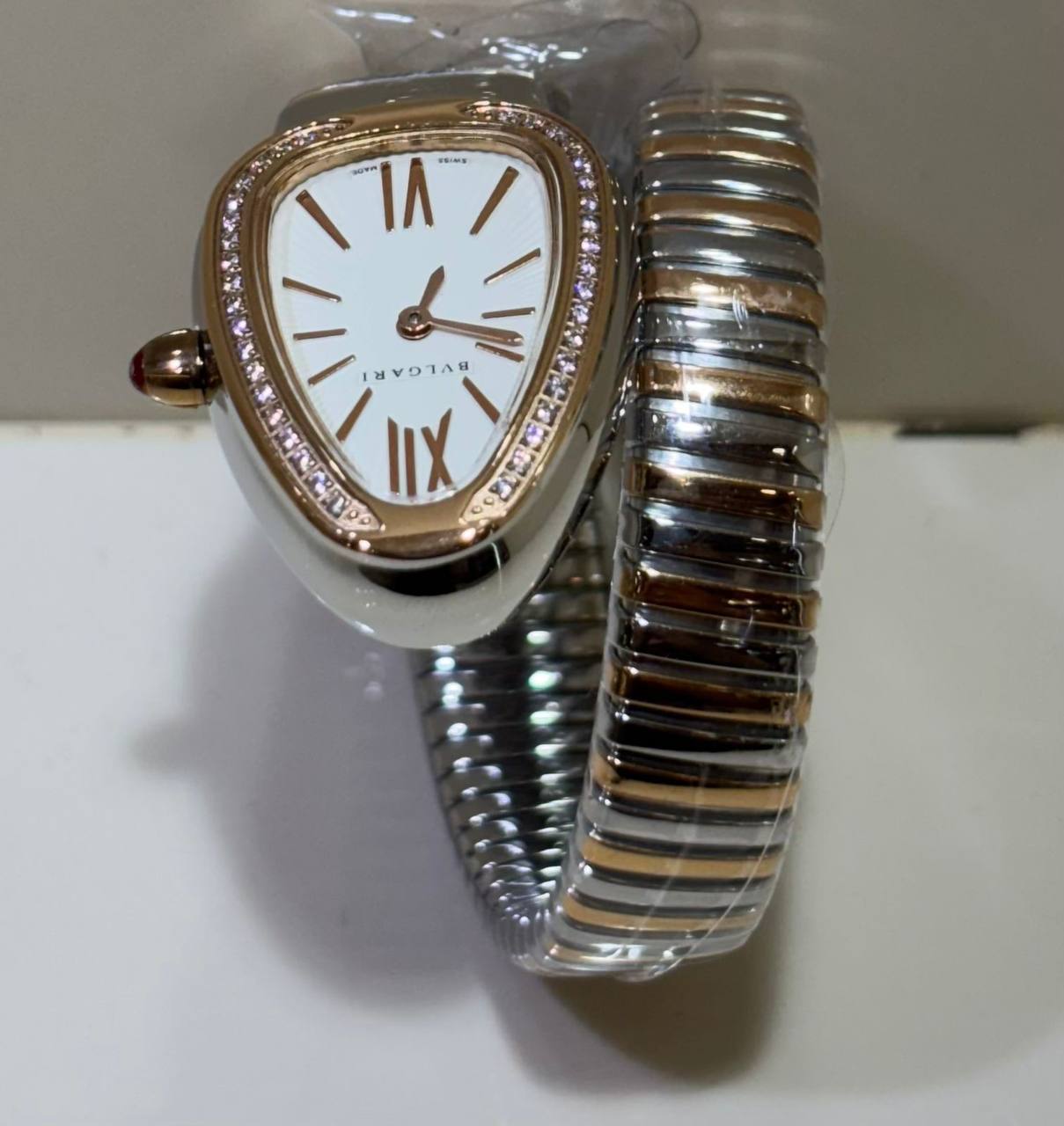 BVLGARI
For Women
280 dhs🪙🌨️

___WITH BOX_____❒
🎁🎁🎁

Zain108
♥️♥️♥️