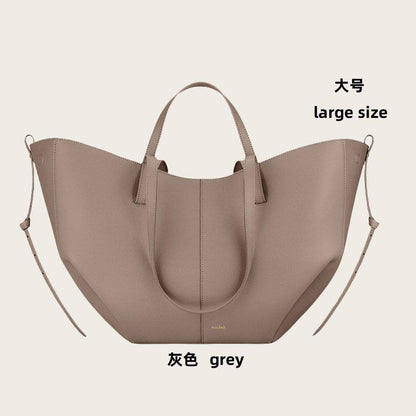 Polene 
Best quality 
120 dhs✅
size 57 cm

Zain290
♥️♥️♥️