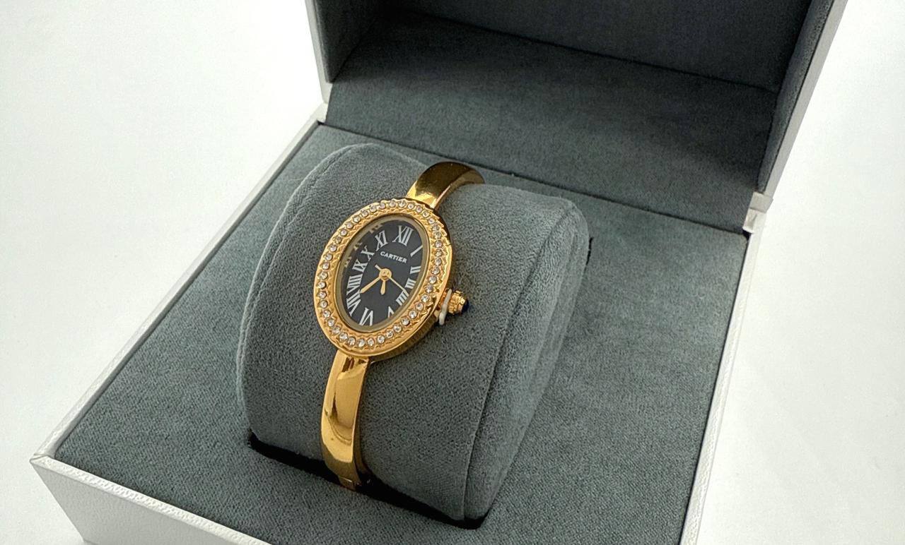 Cartier
60 dhs🪙💚

Zain45
♥️♥️♥️