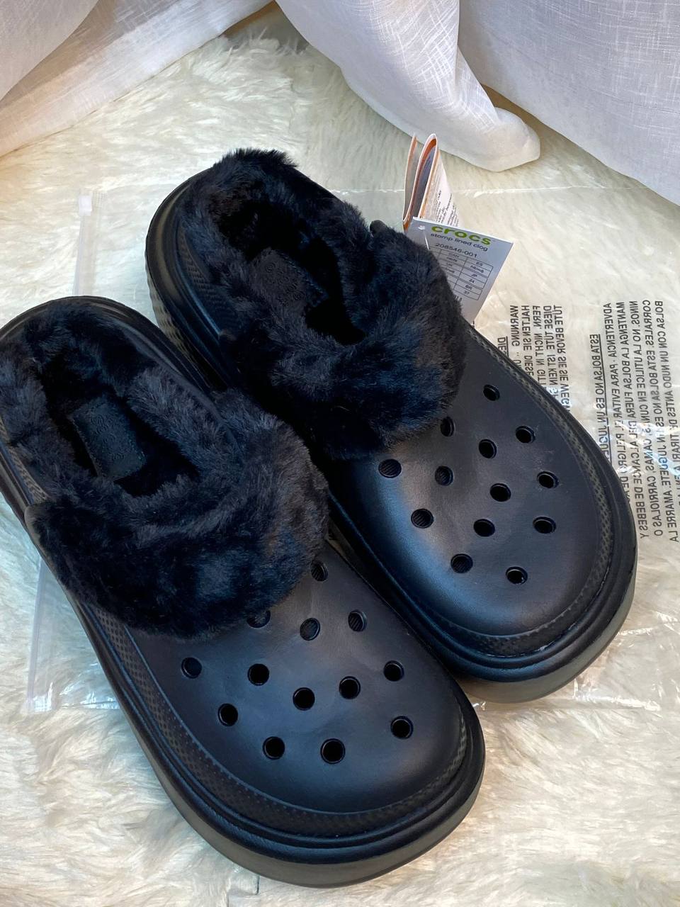 Crocs Ladies
Size 36to41
60 dhs🪙🌺

Zain236
♥️♥️♥️