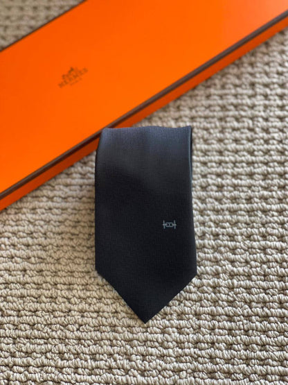 TIE
Master Quality
180 dhs💓

Zain179
♥️♥️♥️