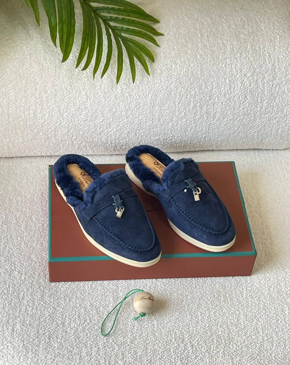 LORO PIANA
SuperMaster Quality 💯
450 dhs🪙🌺

Size: 36-41💥

Zain171
♥️♥️♥️