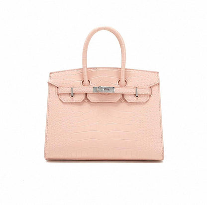 Hermes 

100 dhs🇦🇪🇦🇪

size 25×11×19cm

Zain213
♥️♥️♥️