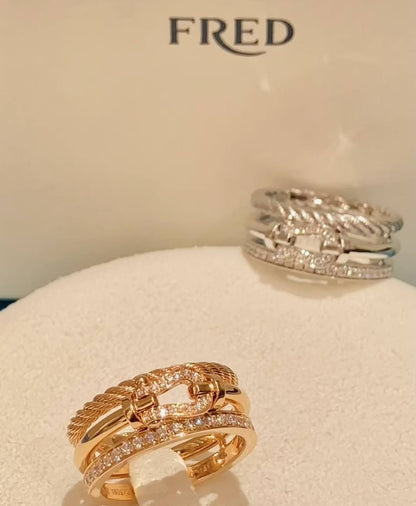 FRED💥*
Ring 💍 available size 👇
6,7,8
Master quality 💯
With normal boxes 🗃️ 
45 dhs✅

Zain216
♥️♥️♥️