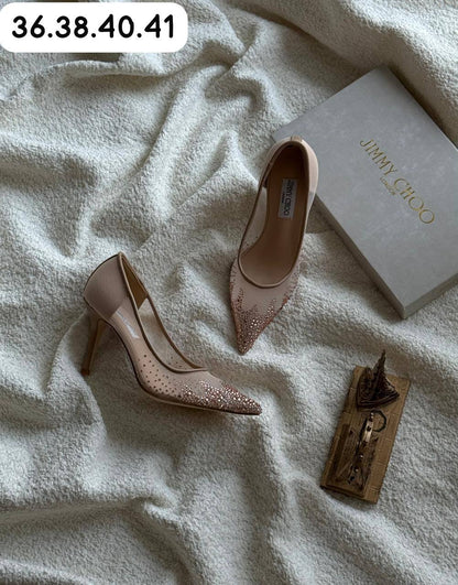 jimmy choo

  Size write in photo

110 dhs✅

Zain80
♥️♥️♥️