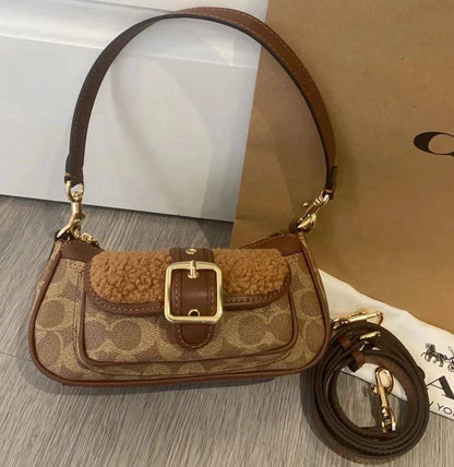 Coach Master
21cm 
210 dhs🪙🌨️

Zain248
♥️♥️♥️