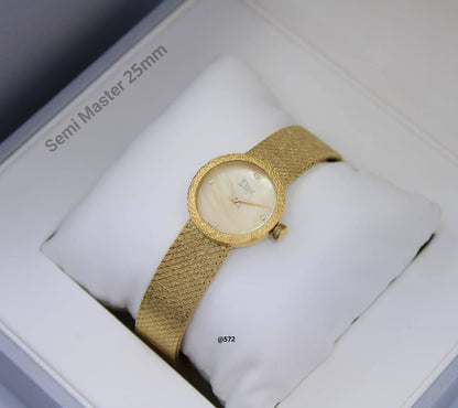 DIOR WOMEN BATTERY 
25MM

230 dhs🪙🌨️

Zain58
♥️♥️♥️