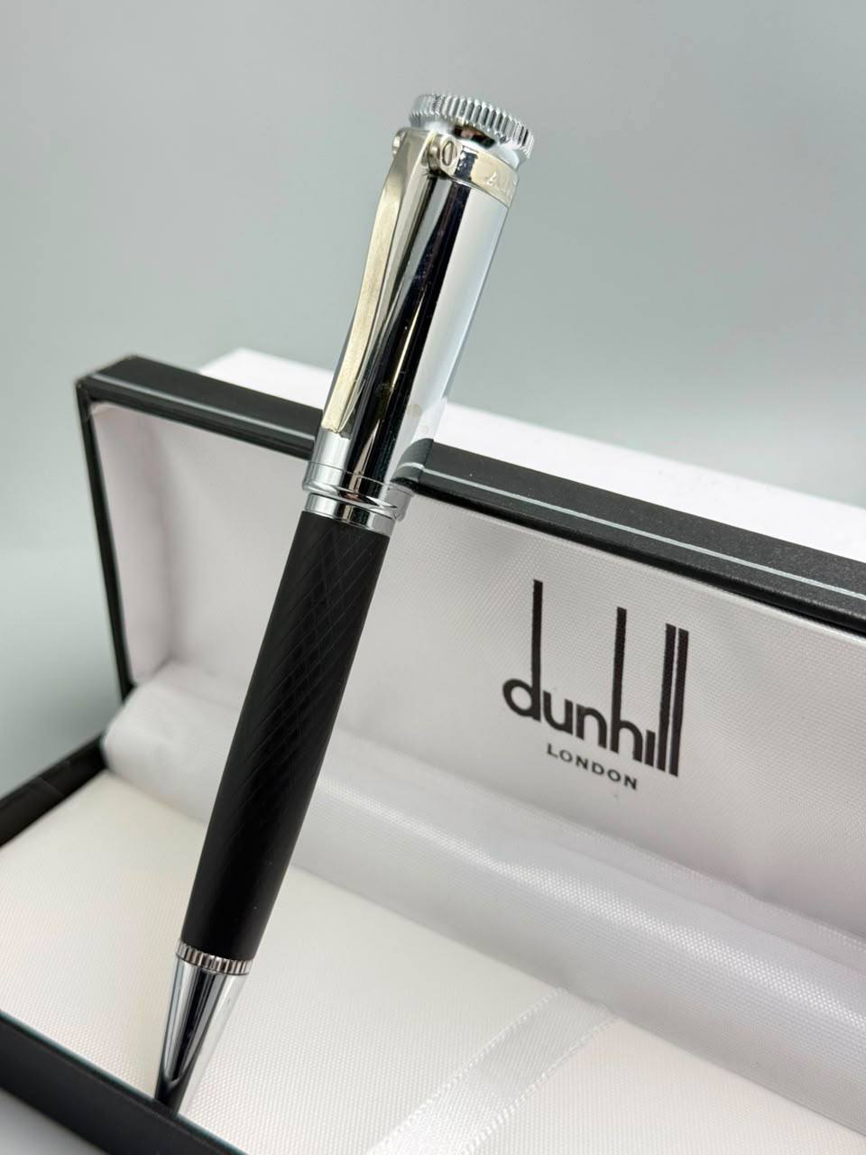 Cartier 
Dior 
Gucci
Glorgio armani
Mont blanc
Lv
Hublot

55 dhs🇦🇪🇦🇪

Zain182
♥️♥️♥️